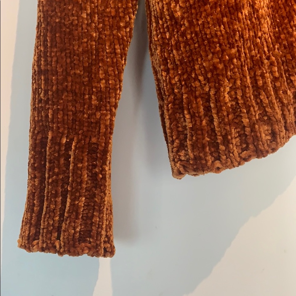 Velvet sweater - Picture 2 of 3